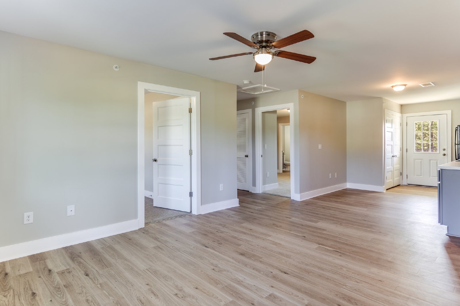 Brand New Apartments!! property image