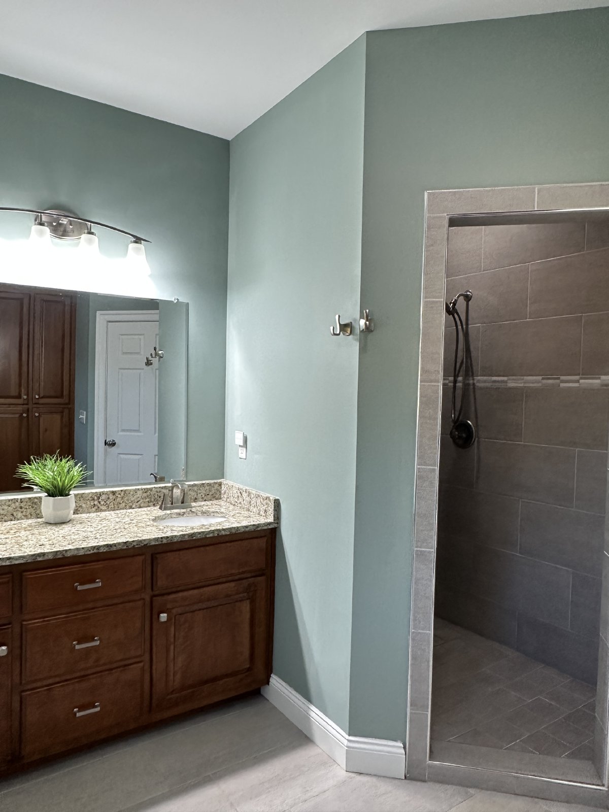 Lovely Custom Built Home with 2 Car Garage and Lots of Privacy property image