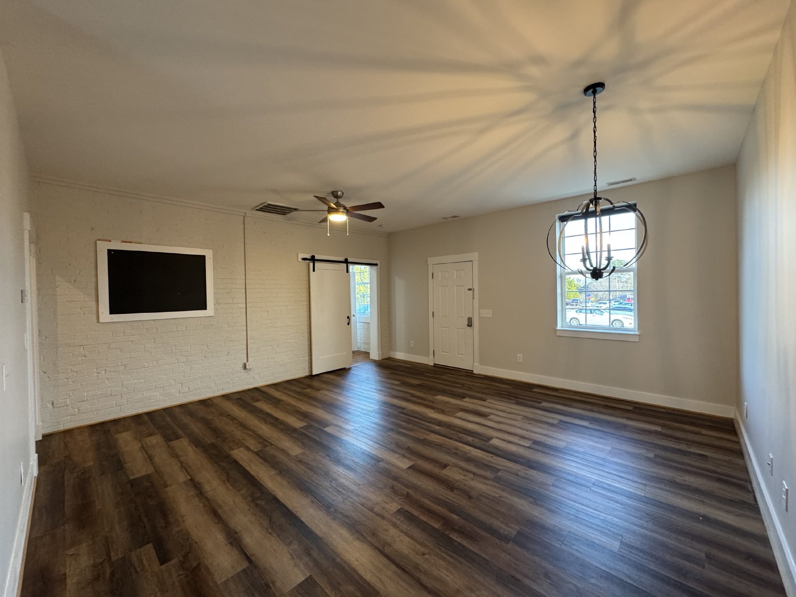 Where Convenience Meets Luxury!! property image