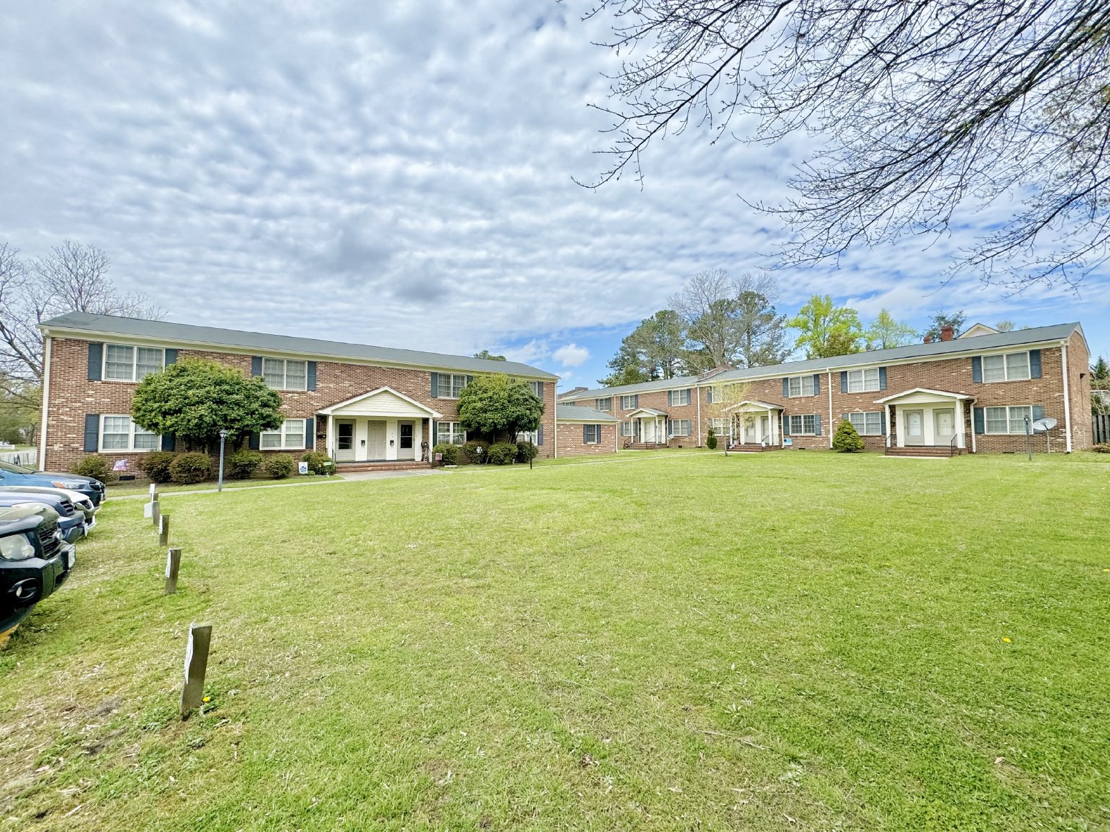 Oakwood Apartments waiting for YOU! property image