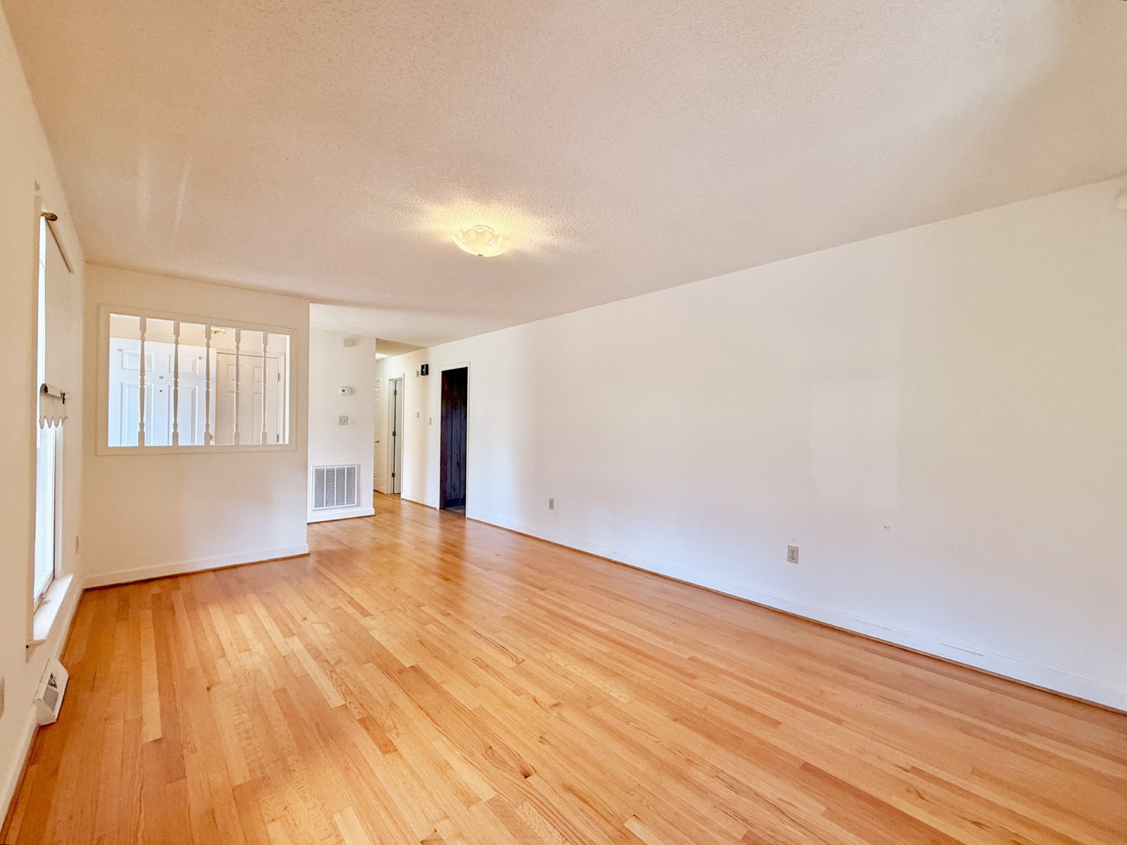 Charming 3 Bedroom Home for Rent! property image