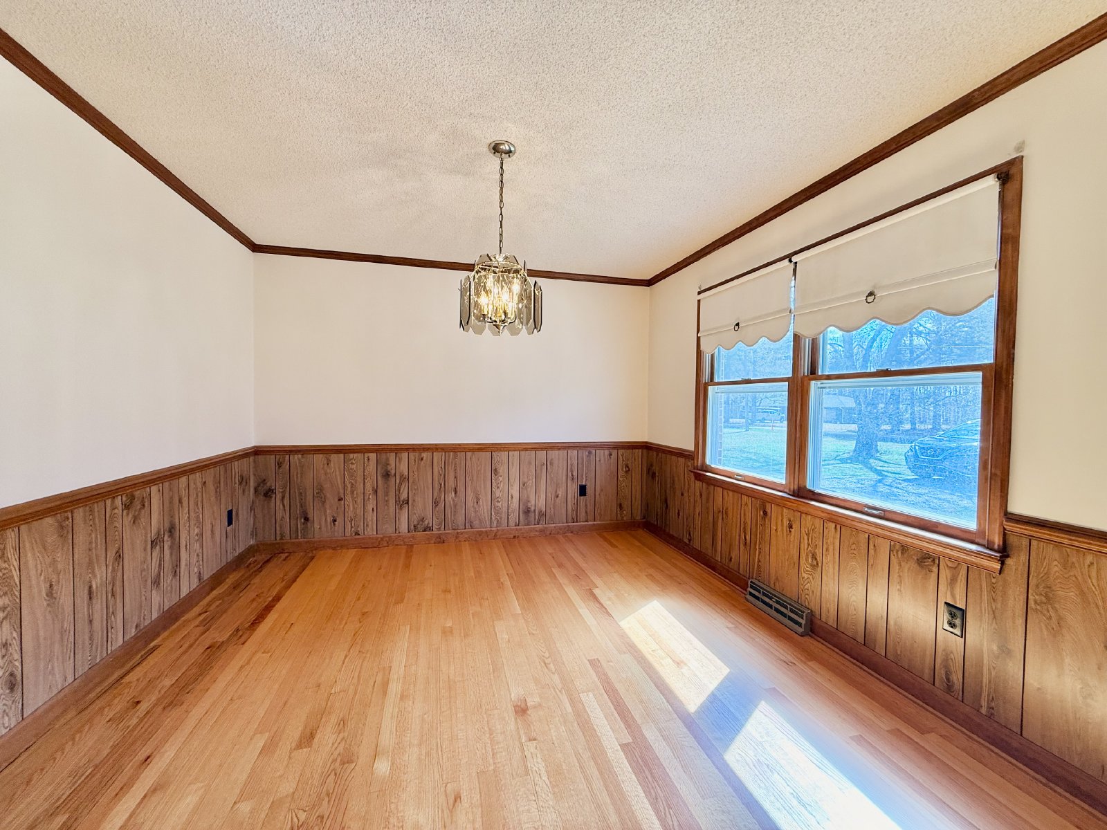 Charming 3 Bedroom Home for Rent! property image