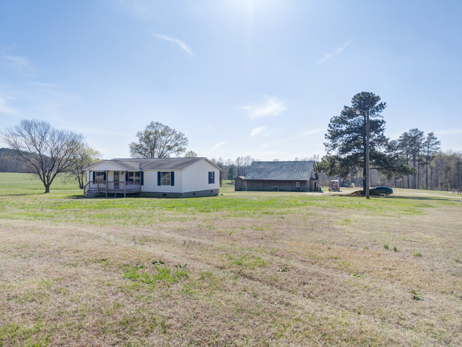 3 Bedroom/2 Bathroom Equine Farm Home property image