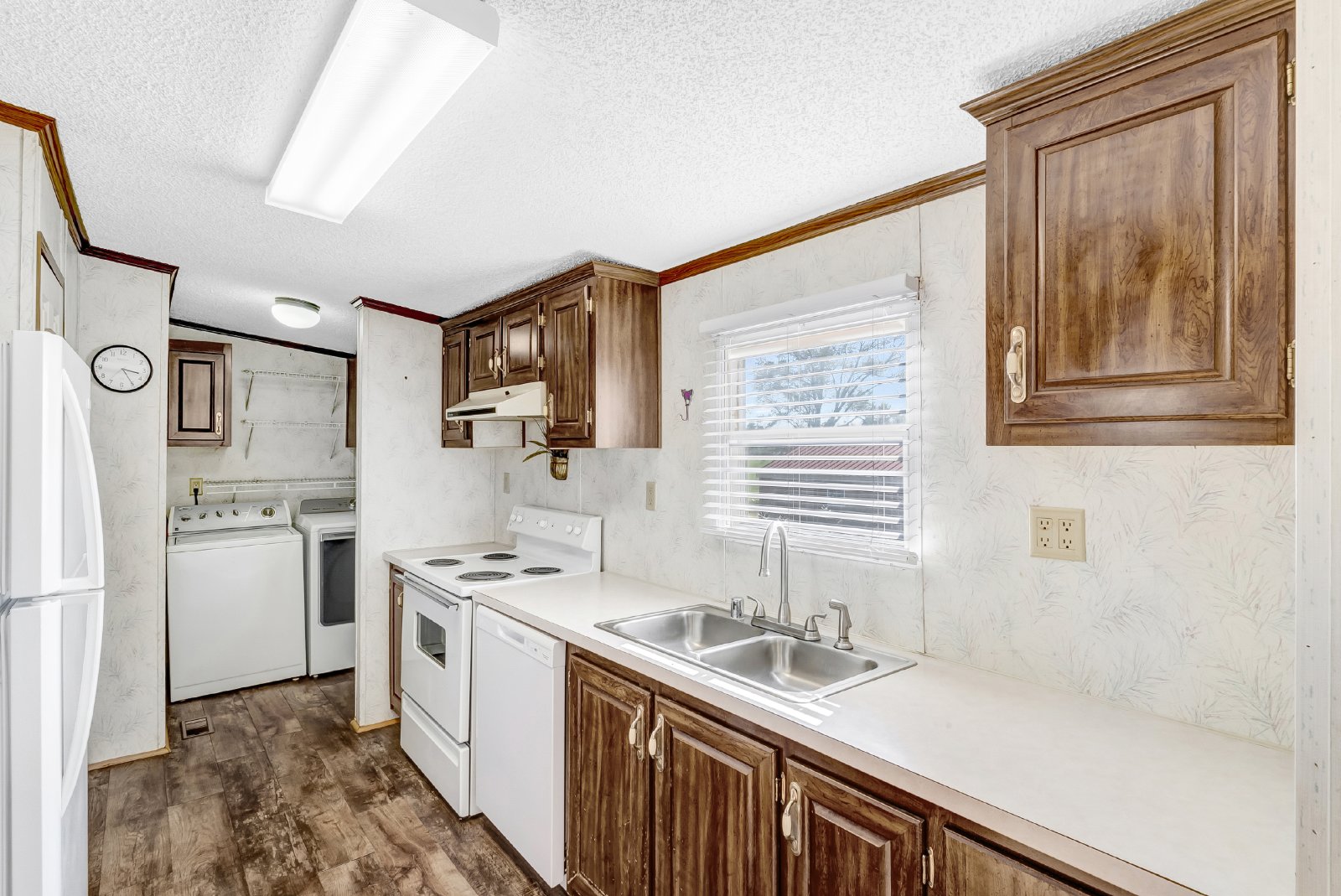 3 Bedroom/2 Bathroom Equine Farm Home property image