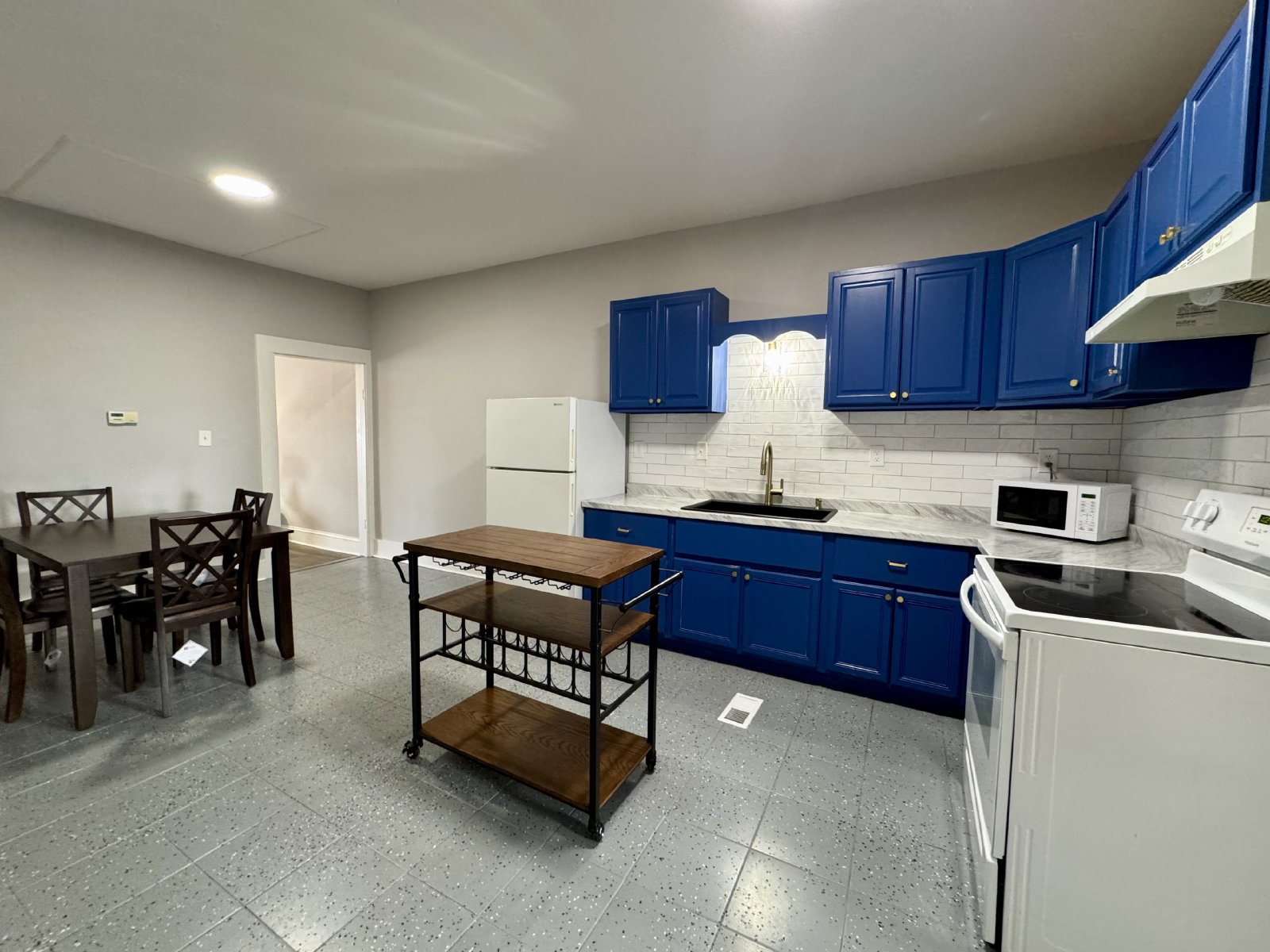 Say Hello to Your New Address property image