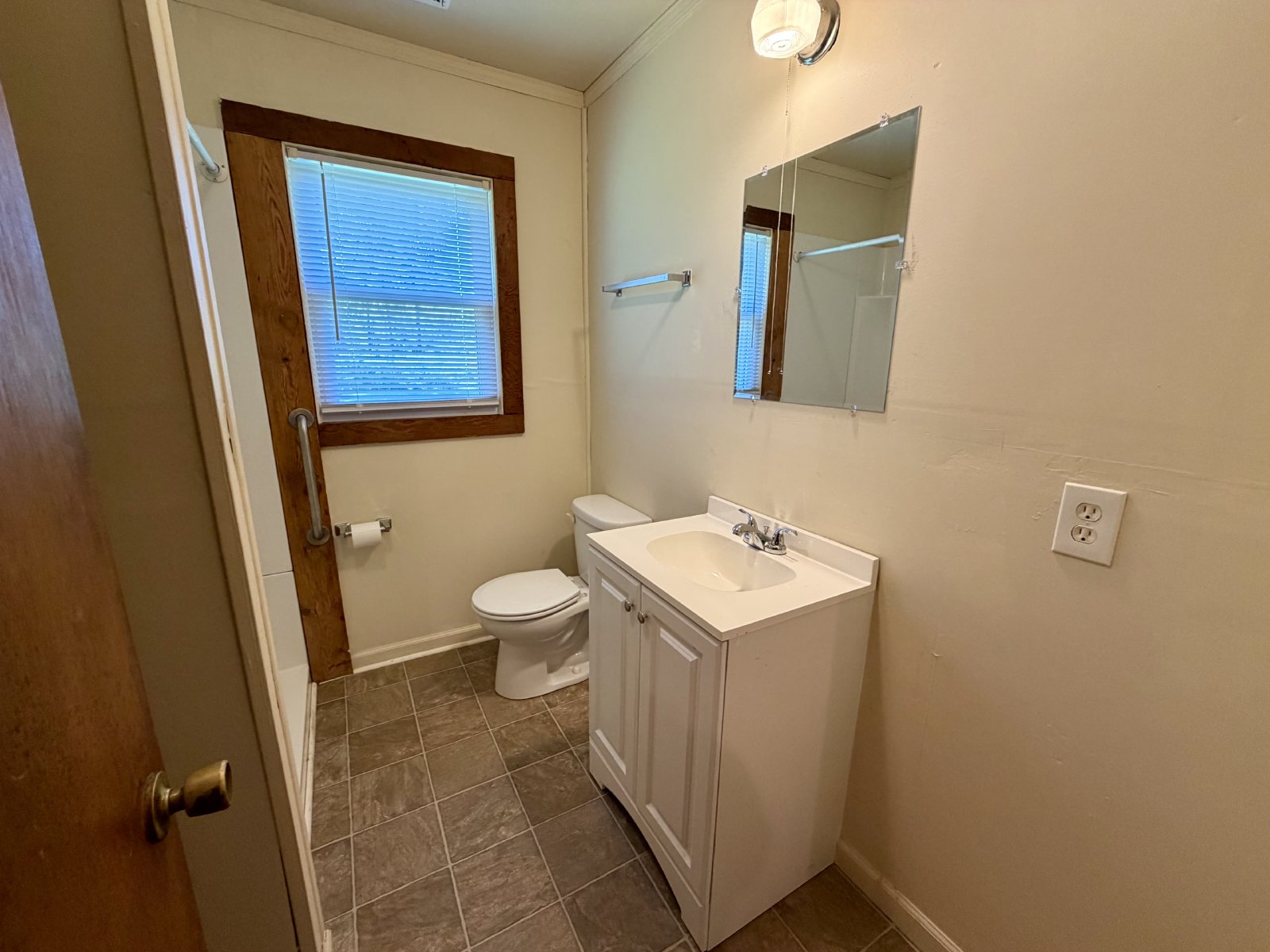 Say Hello to Your New Address! property image