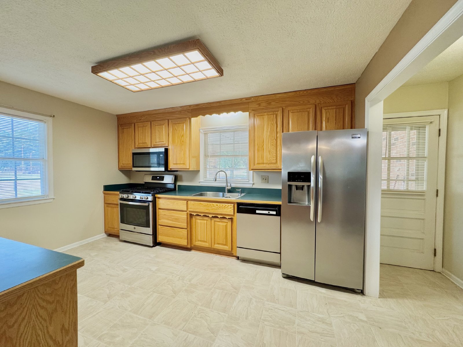 Location, Community, Quality Living. It Starts Here! property image
