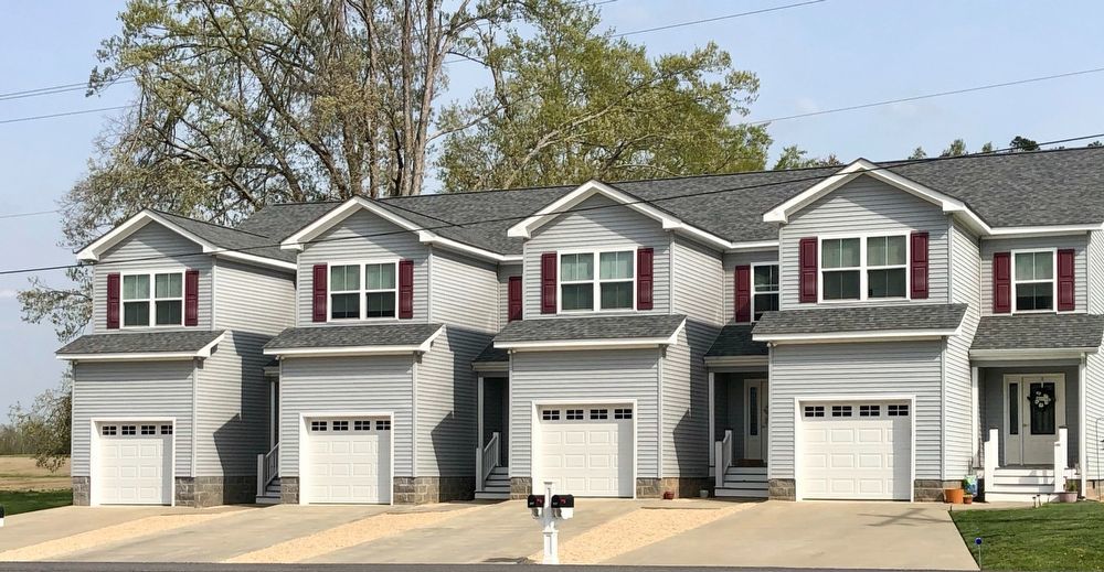 Maple Lane Duplex with 2 Primary Suites! property image