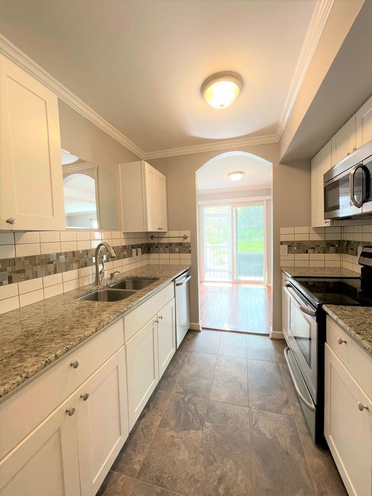 Maple Lane Duplex with 2 Primary Suites! property image
