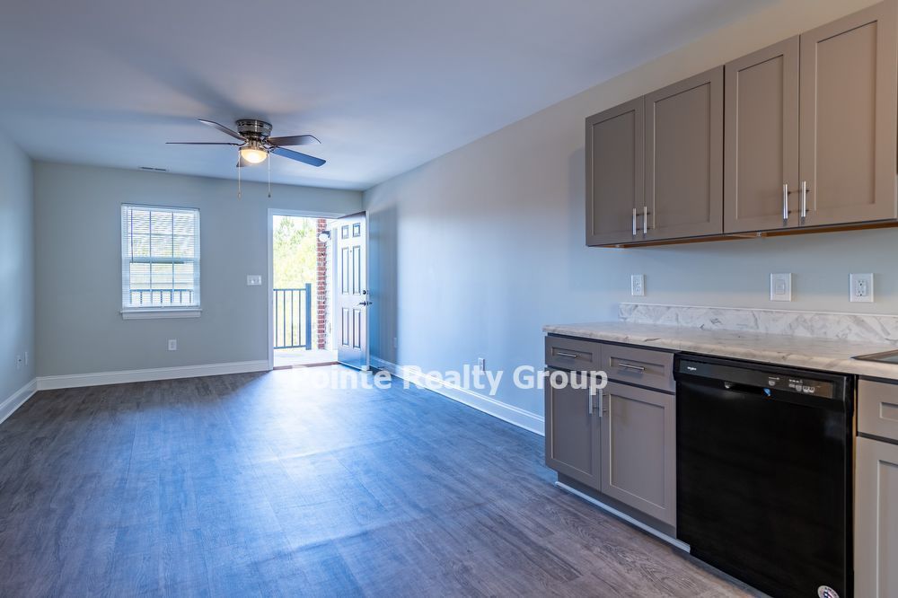BriarCliff Apartments-Brand Spanking New & Waiting for YOU! property image
