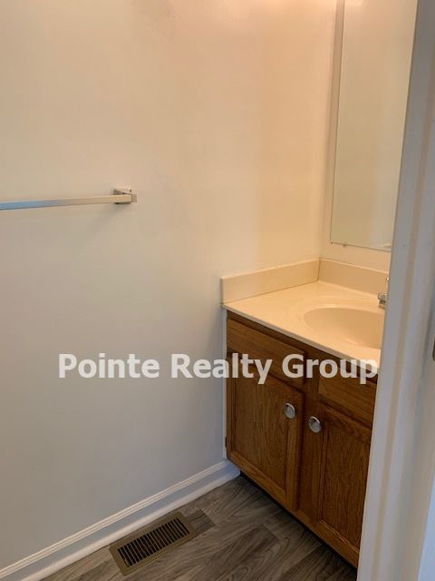 Settle in at 408 Holly Avenue! property image