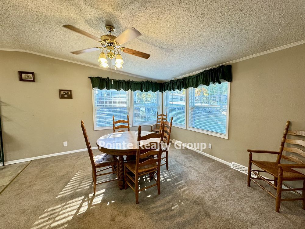 FULLY FURNISHED, ALL INCLUSIVE, LAKE ACCESS BEAUTY FOR RENT property image