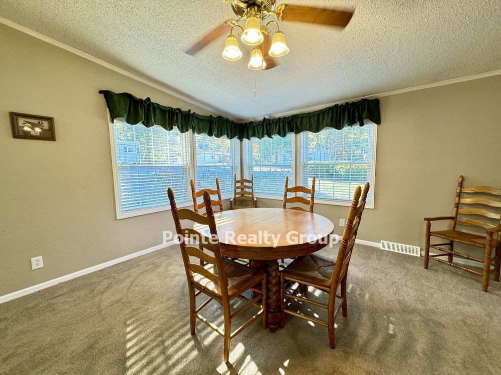 FULLY FURNISHED, ALL INCLUSIVE, LAKE ACCESS BEAUTY FOR RENT property image