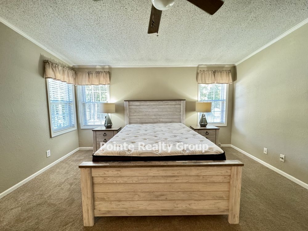 FULLY FURNISHED, ALL INCLUSIVE, LAKE ACCESS BEAUTY FOR RENT property image