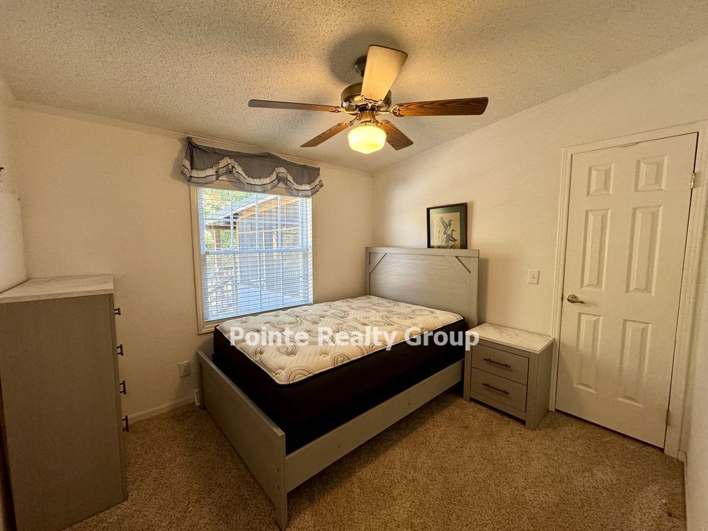 FULLY FURNISHED, ALL INCLUSIVE, LAKE ACCESS BEAUTY FOR RENT property image