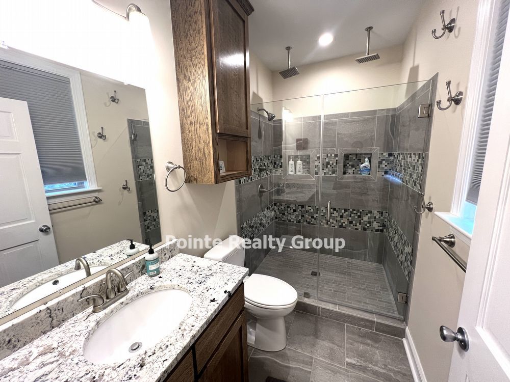 Furnished & All Inclusive Rental with Lake View-SHORT TERM LEASING!! property image