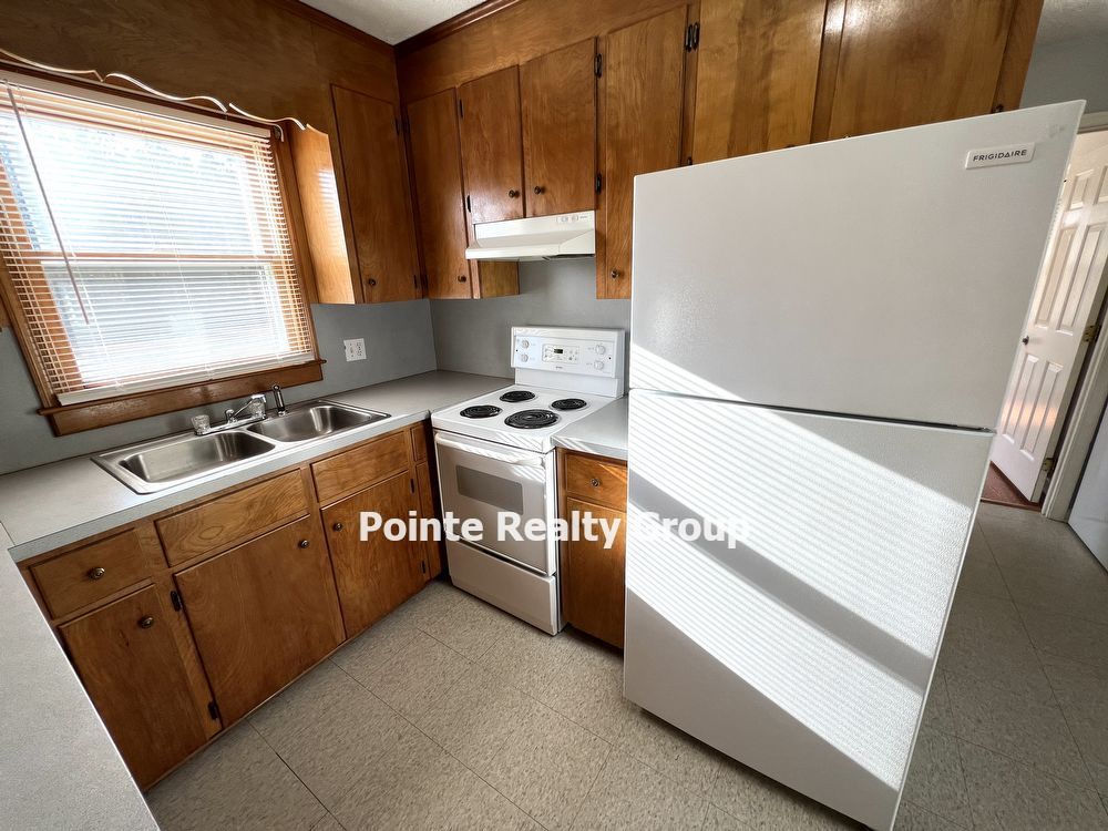 Country Living and Convenience at It's BEST property image