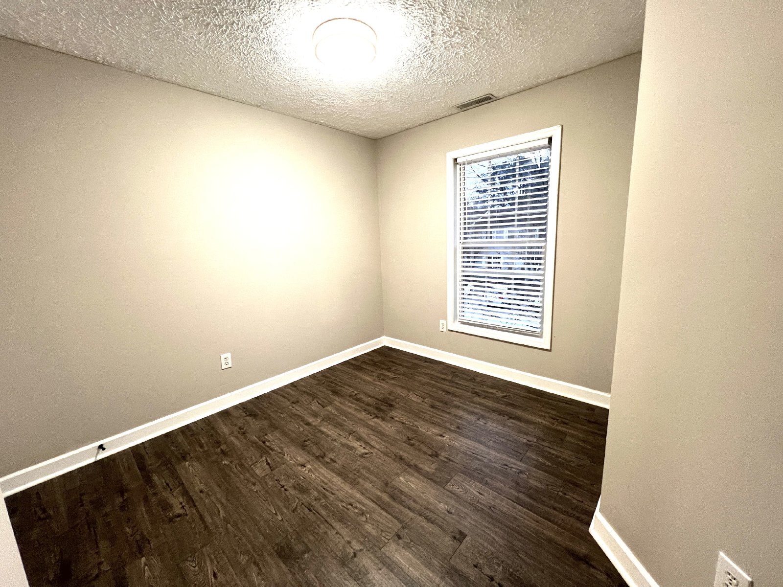 Everything You've Been Dreaming of is Here! Lease Today!! property image