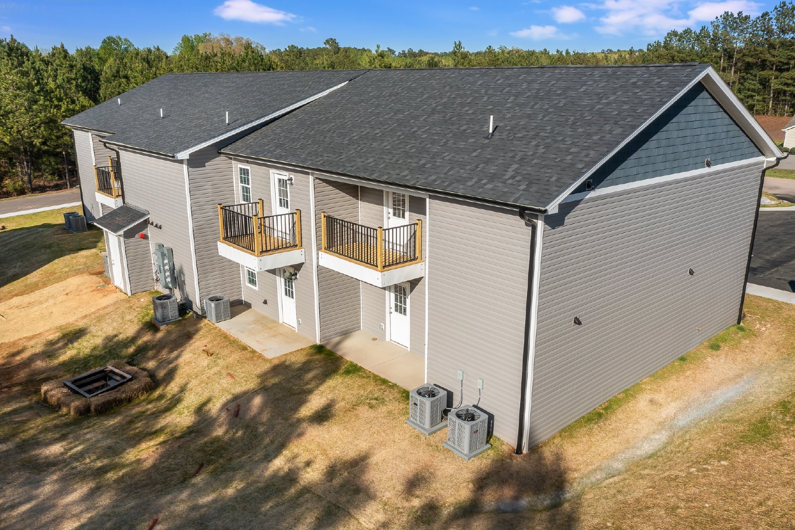 Brookside Lane Apartments! property image
