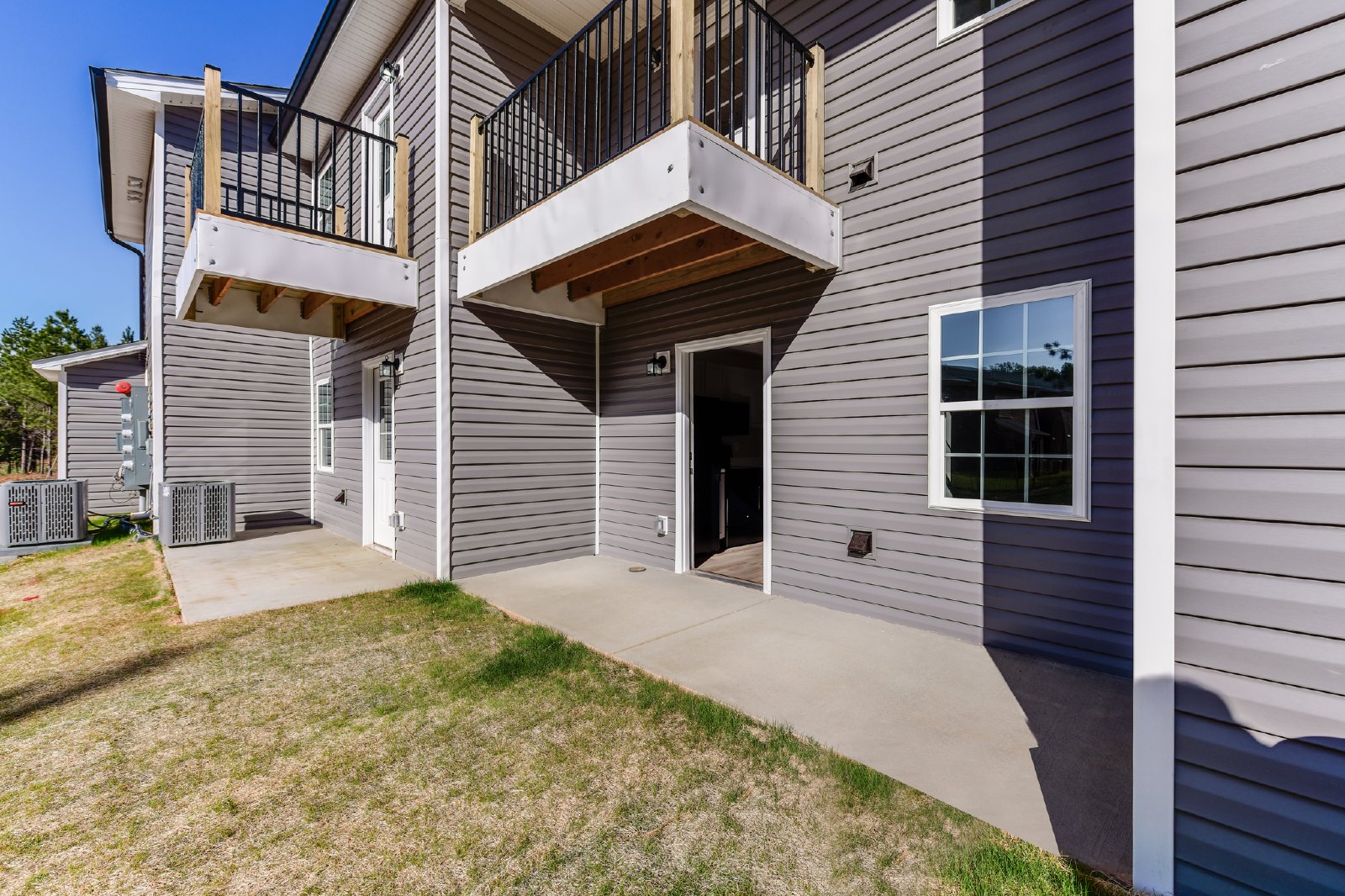 Brookside Lane Apartments! property image