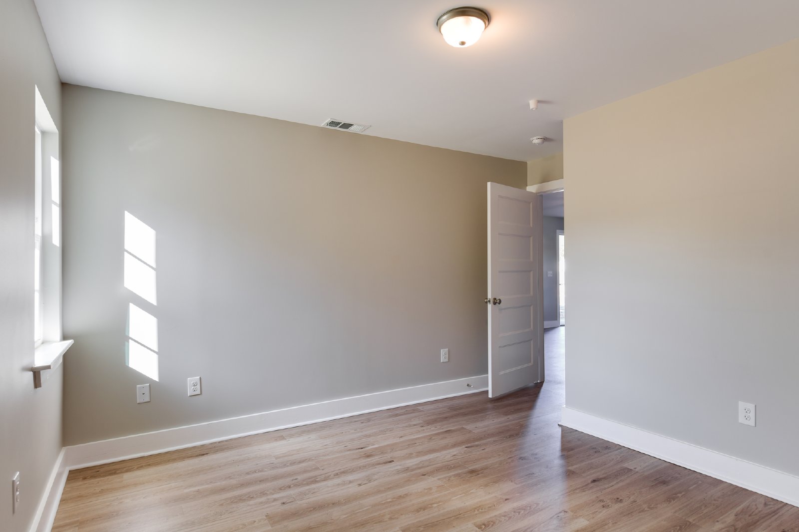 Brookside Lane Apartments! property image