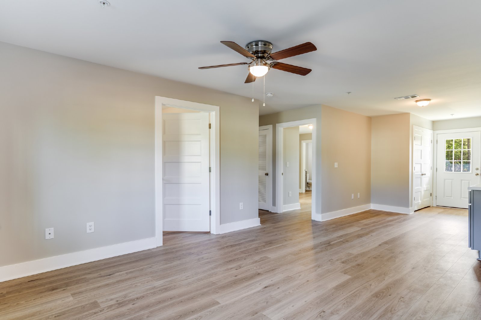 Brookside Lane Apartments! property image