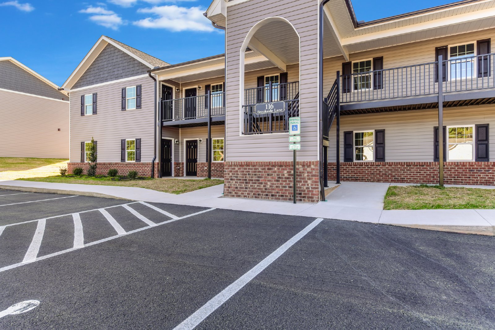 Brookside Lane Apartments! property image