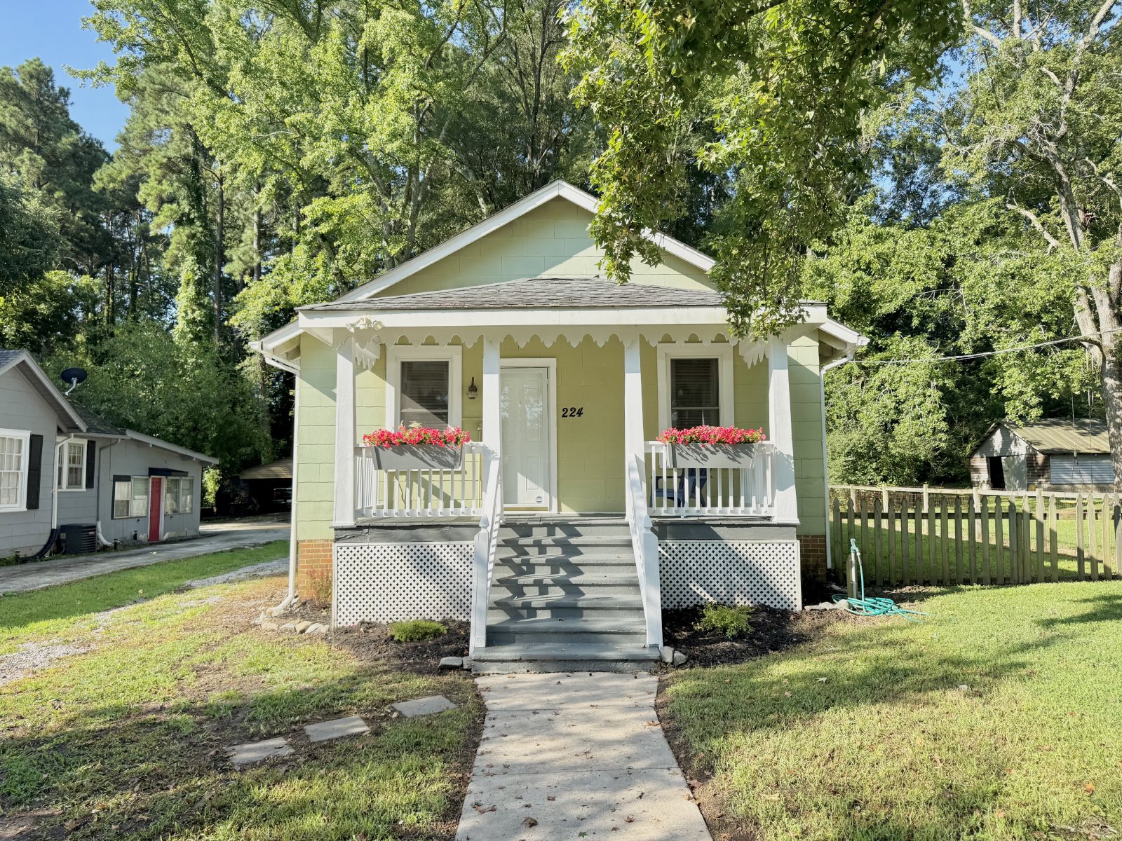 Adorable South Hill Charmer property image