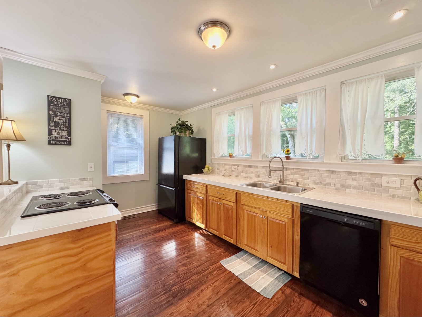 Adorable South Hill Charmer property image